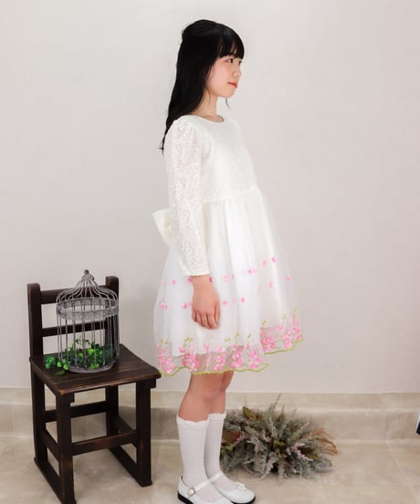 【レンタル3泊4日】【往復送料無料】 150cm白にピンクのお花長袖ドレス
