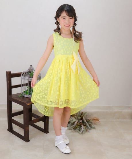 【レンタル3泊４日】【往復送料無料】100〜130cm、150cm明るいイエローのドット刺繍ドレス