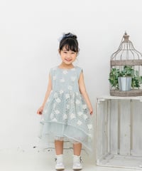 【レンタル3泊４日】【往復送料無料】90〜120cmライトグリーンの花刺繍ドレス