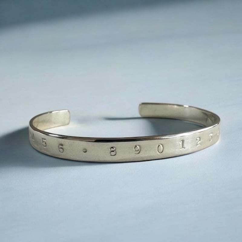 Drops シークレットナンバーバングル ｜DXB-10 SV925 | Journal Fr