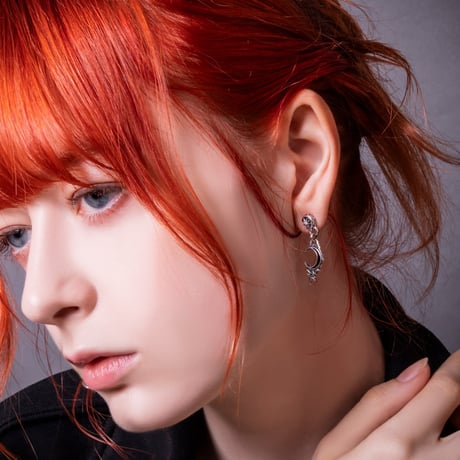 ニュームーンハートピアス　｜AKE0129