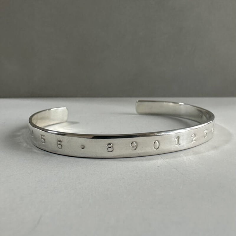 Drops シークレットナンバーバングル ｜DXB-10 SV925 | Journal Fr