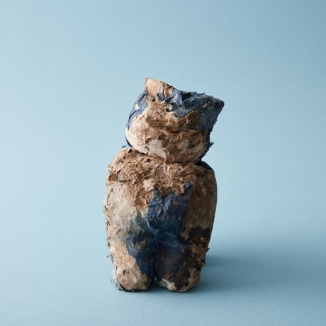 Seeking sign of soil CARRYING ANIMAL