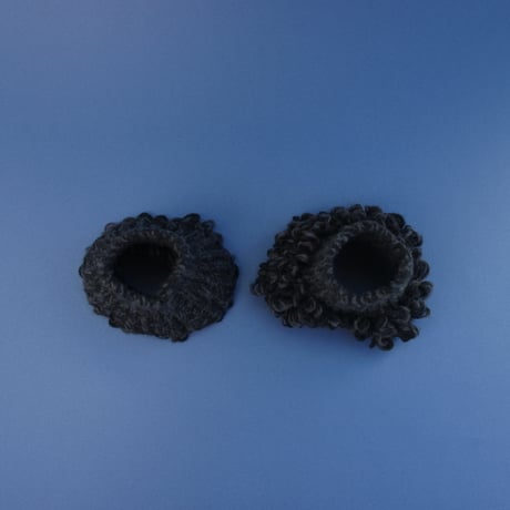 marigold wrist warmer  Black × Gray