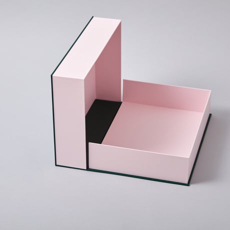 Solander Box   L