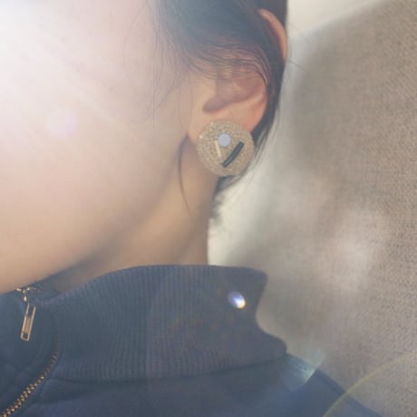 ビーズイヤリング　Blue × Beige