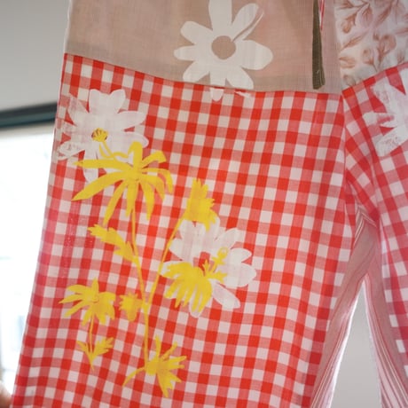 Pants  M  Red