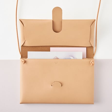 SEAMLESS SHOULDER CASE　S（Nude）