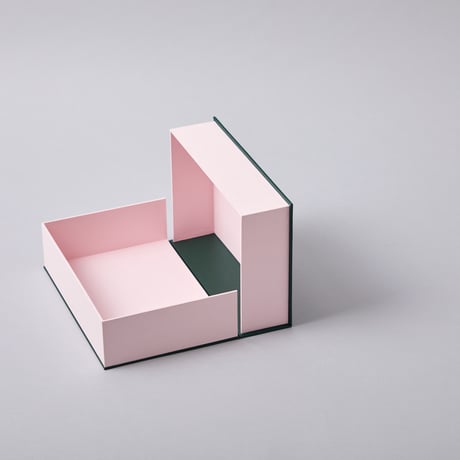 Solander Box  M
