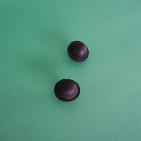 PLANET MAGNET (NUDE / BLACK)