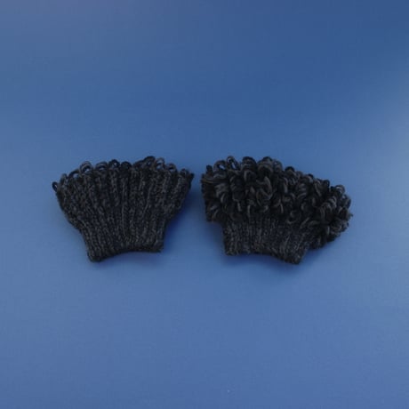 marigold wrist warmer  Black × Gray