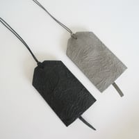 PAPER KEY / CARD HOLDER (GRAY / BLACK)