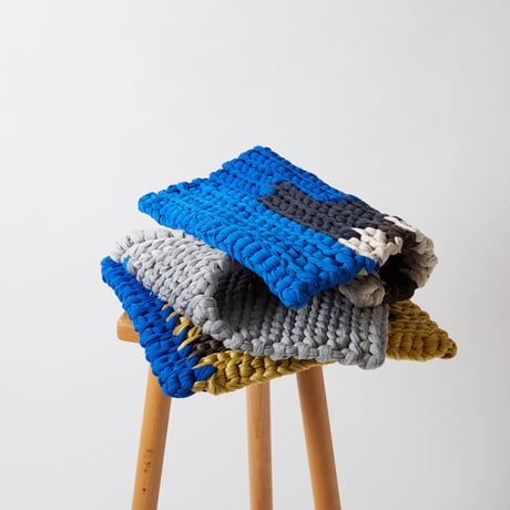 Reused textile rug　square　Blue × Black