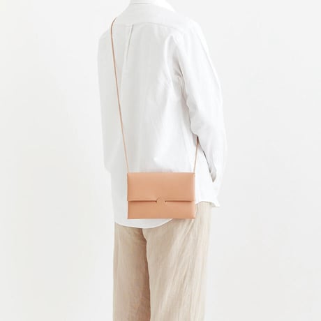SEAMLESS SHOULDER CASE　S（Nude）