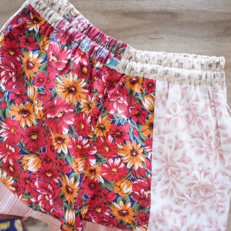 Pants  M  Red
