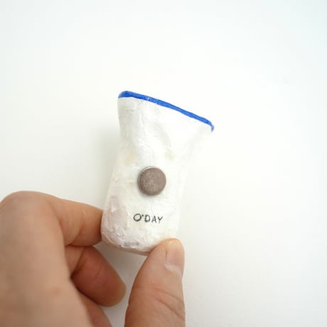 O’DAY magnet (ステッカー付き)