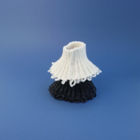 marigold wrist warmer  White