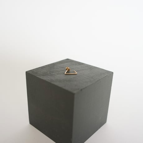 Triangle Pierce  S/M