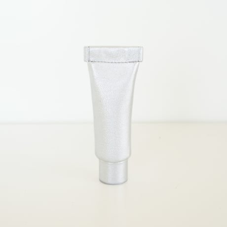TUBE KEY CASE (CAMEL / BLACK)
