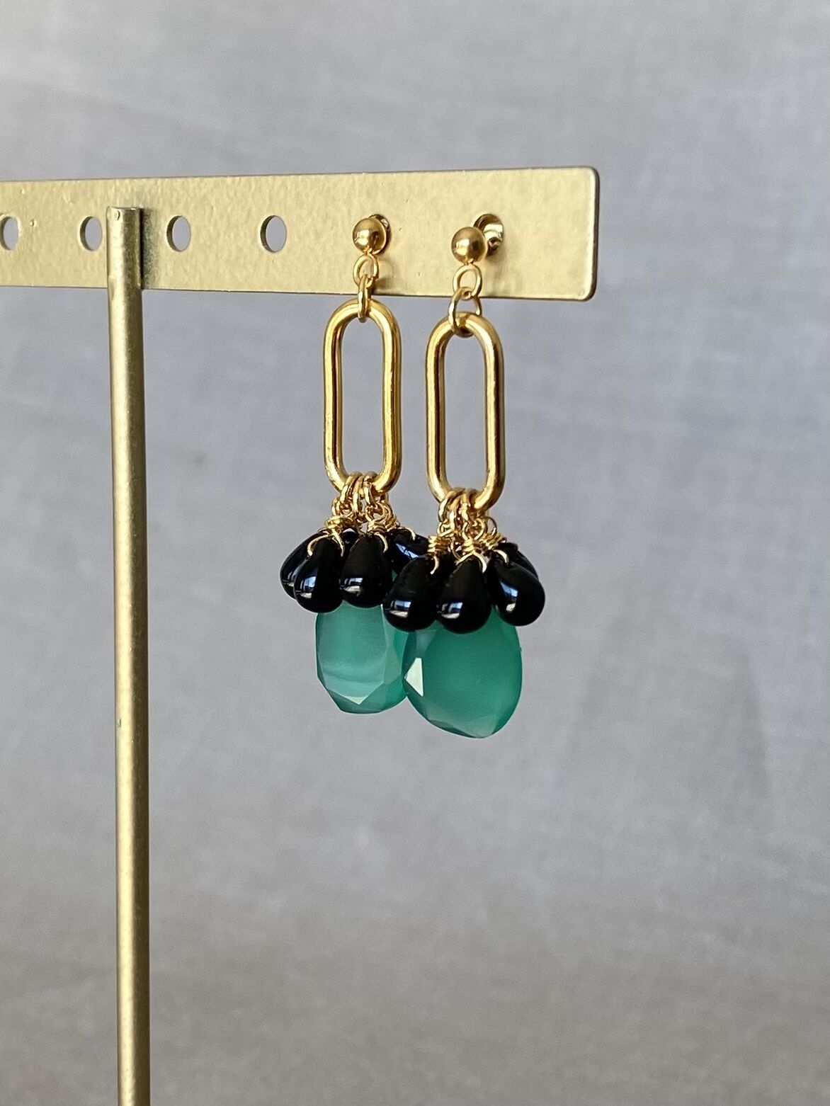 グリーンオニキス エキゾチックピアス サージカルステンレス | mare