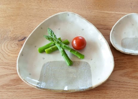 おにぎり皿（大）