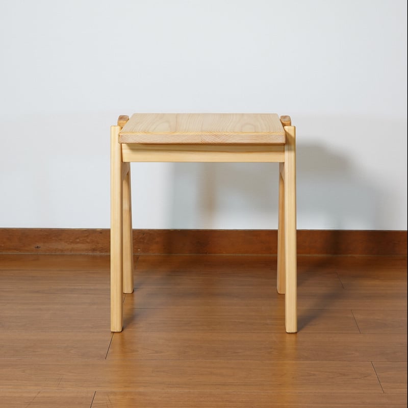 森の学校スツール ひのきタイプ | あすの森づくりの家具