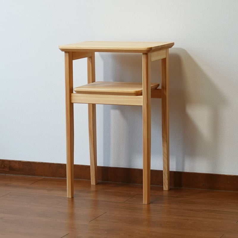 ちょっとのっぽなサイドテーブル 桧 無垢材 | あすの森づくりの家具