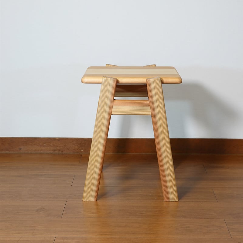 森の学校スツール 杉タイプ | あすの森づくりの家具
