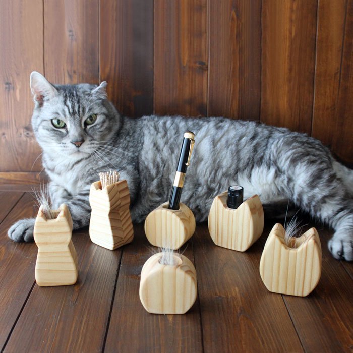 木製　猫型爪楊枝入れ　つまようじ立て　フィギュア　オブジェ　レア　希少 木製猫ヒゲ入れ（爪楊枝入れ・ペン立て・ハンコ置き）13.CATS