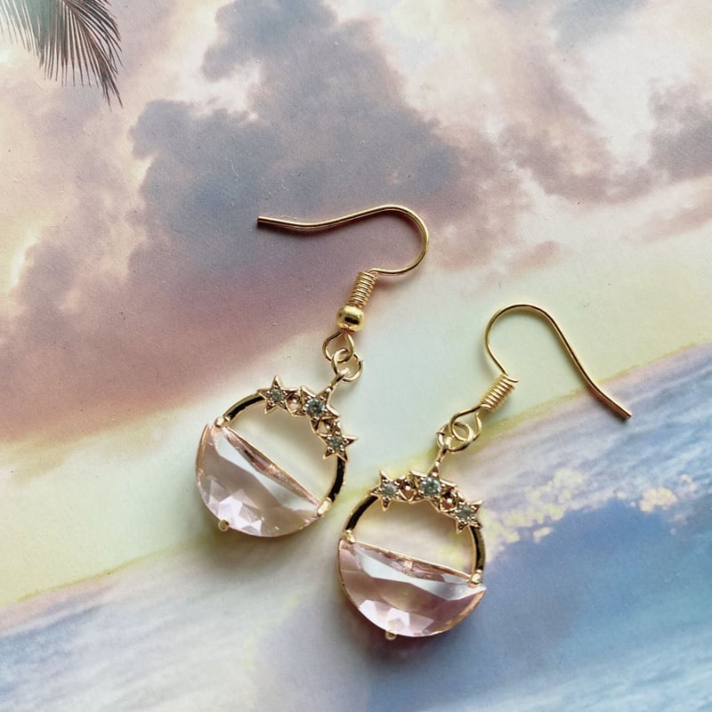 世界に一つ　　イヤリング価格となります Melody Accessory（メロディーアクセサリー） イヤリング 痛くない