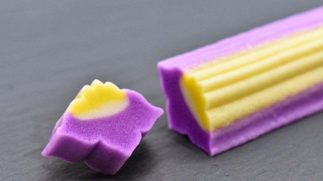 期間限定・お買い得商品: |産地直送 生麩 あやめ麩 小 紫 20本 本約Ф2cm×約19cm 冷凍 業務用(花 餅