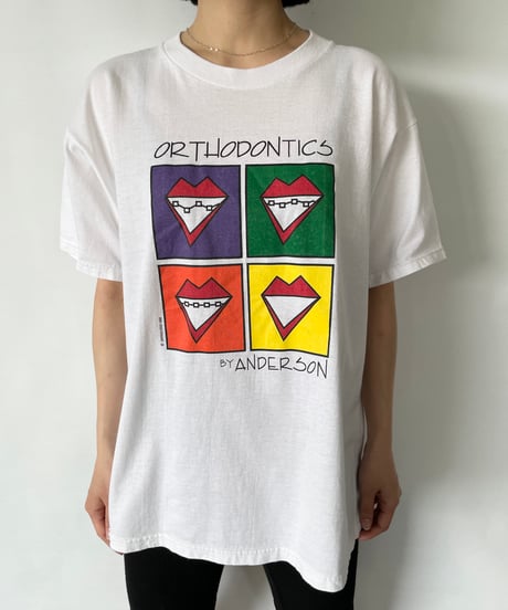 90s ORTHODONTICS(歯科矯正）Tee
