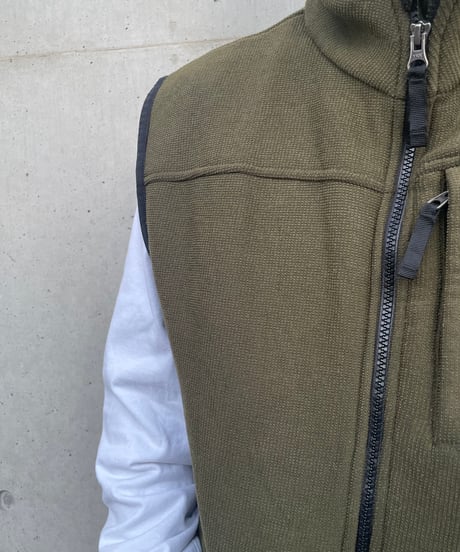 carhartt fleece vest "olive"  S