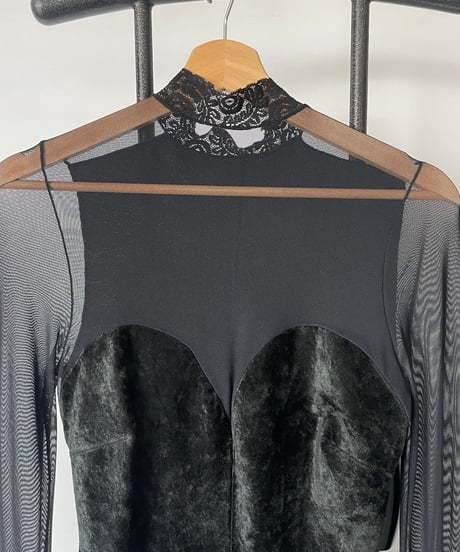 velours body suit