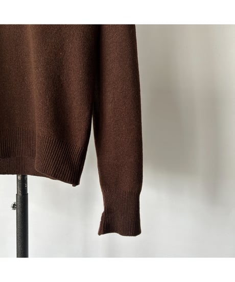 70s V-neck Knit