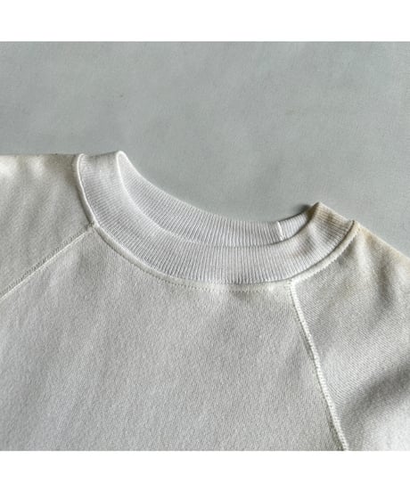 Dead stock 80s Raglan sleeve sweat