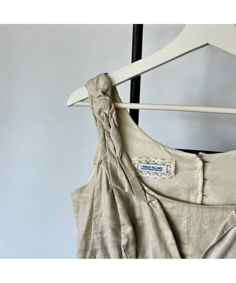 Europe Linen no sleeve