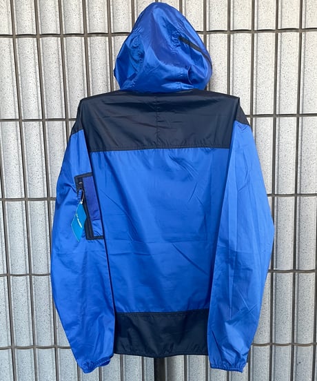 DEAD STOCK Columbia Challenger Windbreaker S