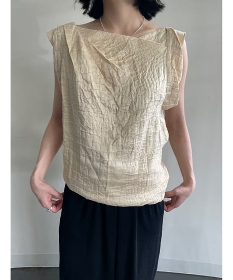 emboss dress