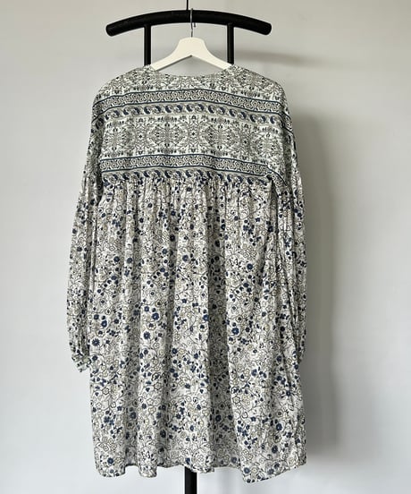 All-over Print V-neck One dress