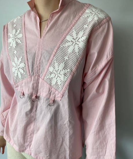 Europe vintage embroidery shirt