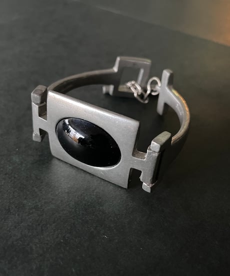 60s vintage modernist pewter bracelet with black onyx