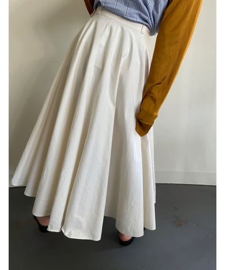 VEB Treffmodelle Berlin Circular skirt