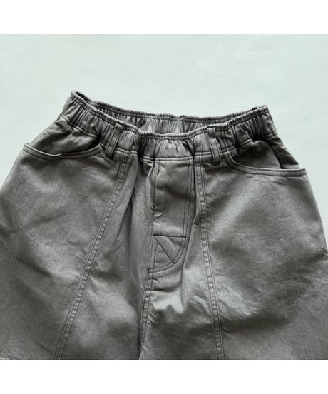 COMFORTABLE REASON "Denim Buggy Shorts"