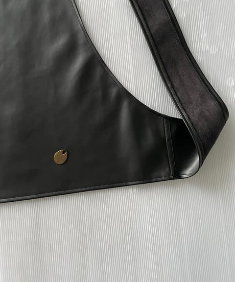 NAM HEAD APRON "FAUX LEATHER”