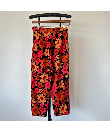 Vintage Floral pattern Pants