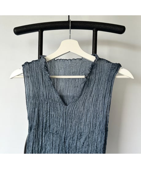 Pleats Tops Blue