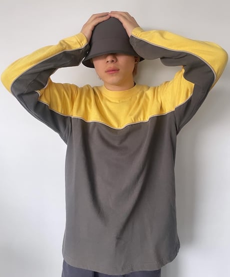 DEAD STOCK 90s OLD NAVY L/S tee L