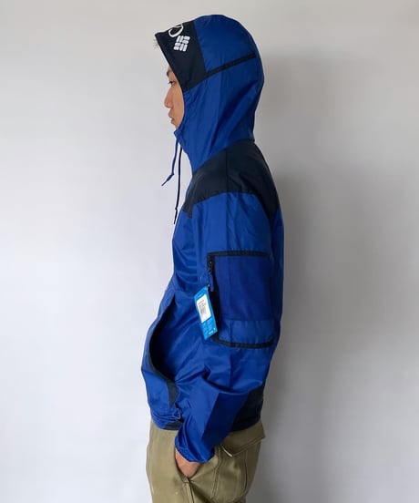 DEAD STOCK Columbia Challenger Windbreaker S