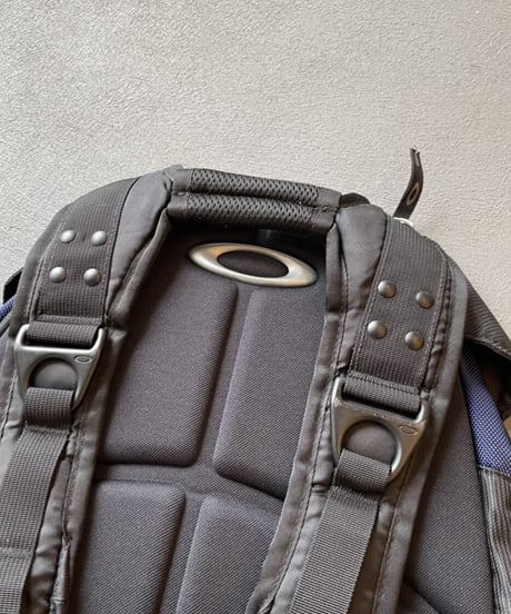 DEAD STOCK 00s OAKLEY I CON PACK 3.0